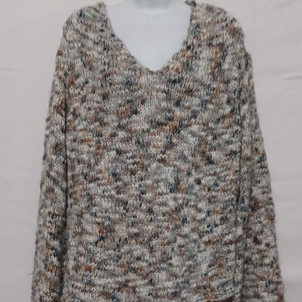 IdyllWind womens sweater  v neck long bell sleeves sz M